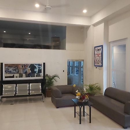 Nest Suites Quezon City Exteriér fotografie